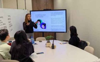 公司英语培训结课表演有何亮点？