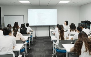 会计职场英语培训该如何高效提升？