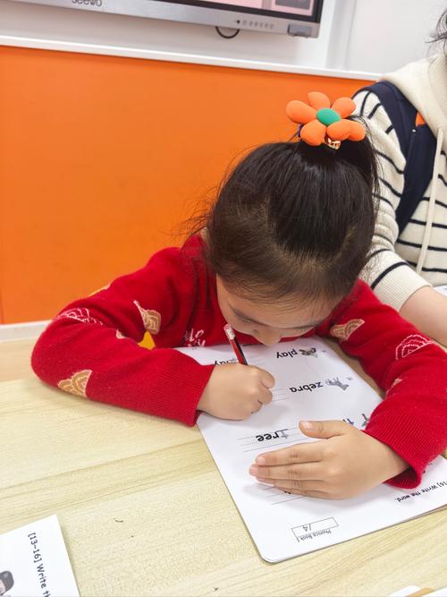 青岛小学英语口语培训哪家好?-第1张图片-厚德教育培训 青岛小学英语口语培训哪家好?-第1张图片-厚德教育培训