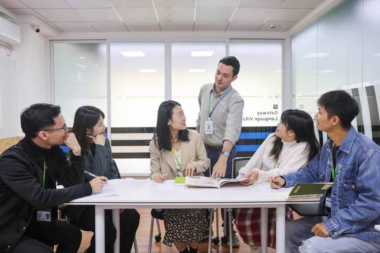 珠海英语成人周末班怎么选？-第3张图片-厚德教育培训