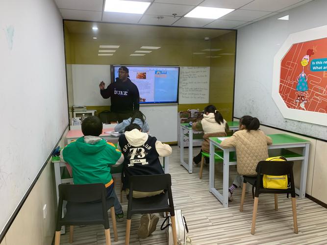 小学英语课程培训有哪些内容？-第2张图片-厚德教育培训