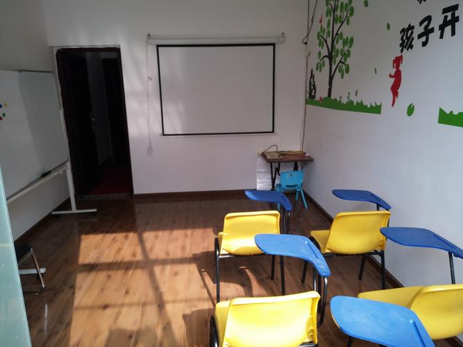 龙港英语培训学校到底有几个？-第2张图片-厚德教育培训