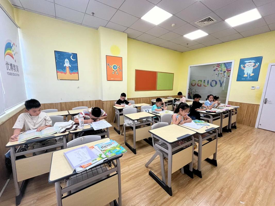 广州小学英语培训该怎么选？-第1张图片-厚德教育培训