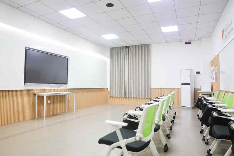 青岛零基础英语培训怎么选？-第2张图片-厚德教育培训