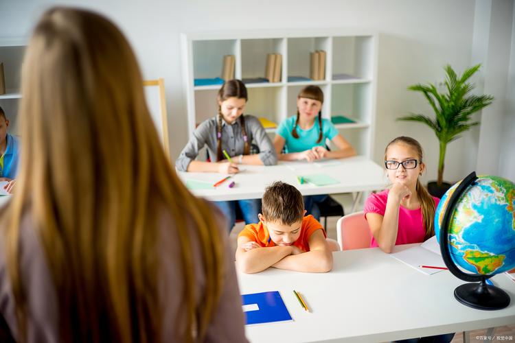 珠海成人英语培训班选哪家好？-第3张图片-厚德教育培训