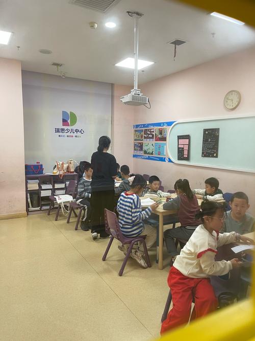 幼儿英语培训机构哪个好-第3张图片-厚德教育培训