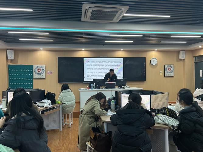 上海英语翻译暑期培训怎么选？-第2张图片-厚德教育培训