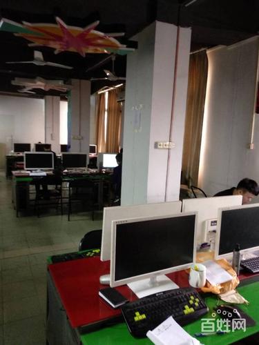 深圳英语培训中心工资一般多少？-第2张图片-厚德教育培训