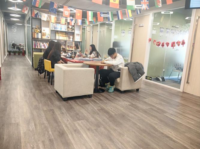 大连短期英语口语培训-第1张图片-厚德教育培训