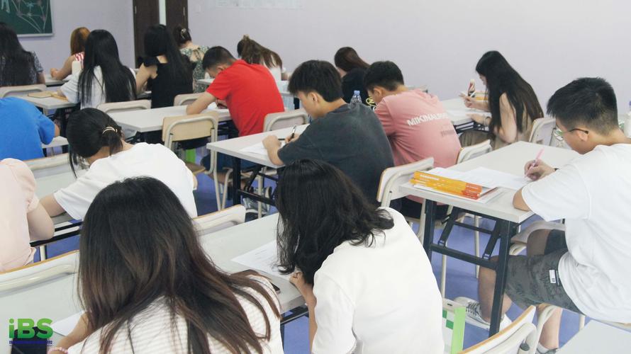 中考英语口语考试如何高效备考？-第1张图片-厚德教育培训