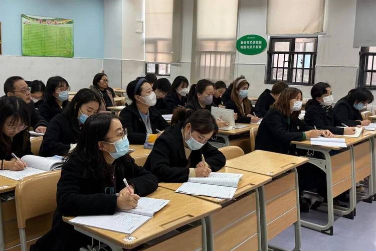 海曙区英语培训哪家好？-第3张图片-厚德教育培训