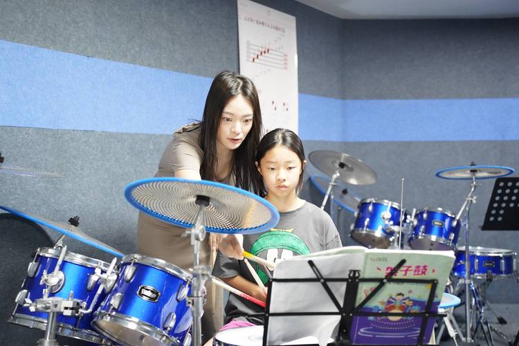 成都哪里有科技英语培训？-第2张图片-厚德教育培训