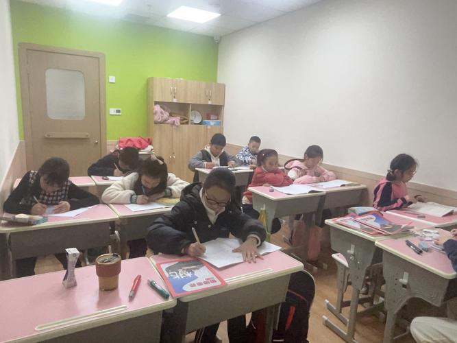 沈阳小升初英语培训班怎么选？-第1张图片-厚德教育培训