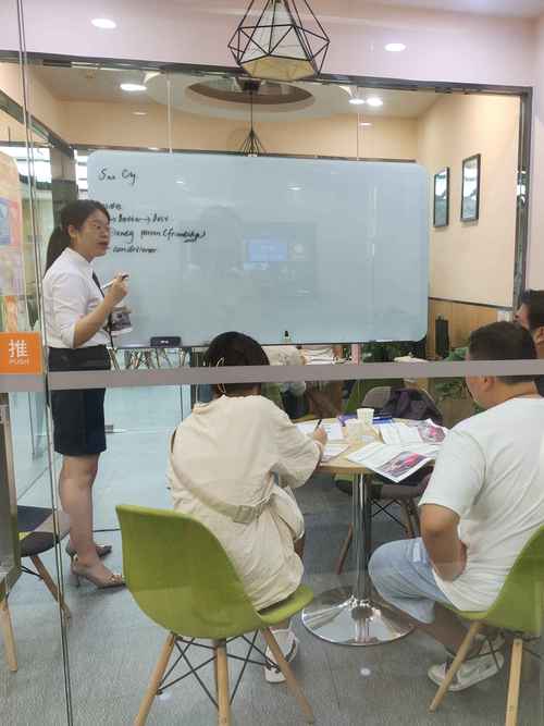 郑州英语成人口语培训哪家好？-第1张图片-厚德教育培训